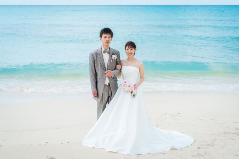 Aラインドレス in MIYAKO BEACH