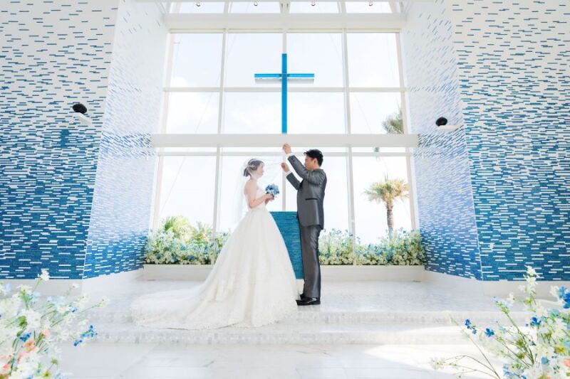 ベール越しの新婦様 = 美しい