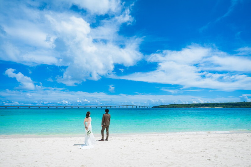 【9月中成約限定】宮古島ビーチフォトが大幅割引♡100カットで残せる特別プラン！