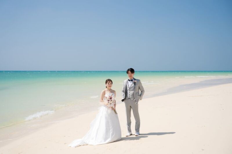 Aラインドレス in MIYAKO BEACH