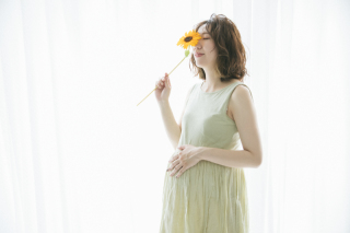 季節感を取り入れた『 夏生まれ 』マタニティフォト!
