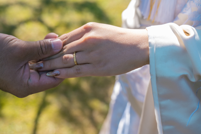 ネイルが映えるお手元ショット◎