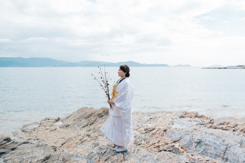 海で和装