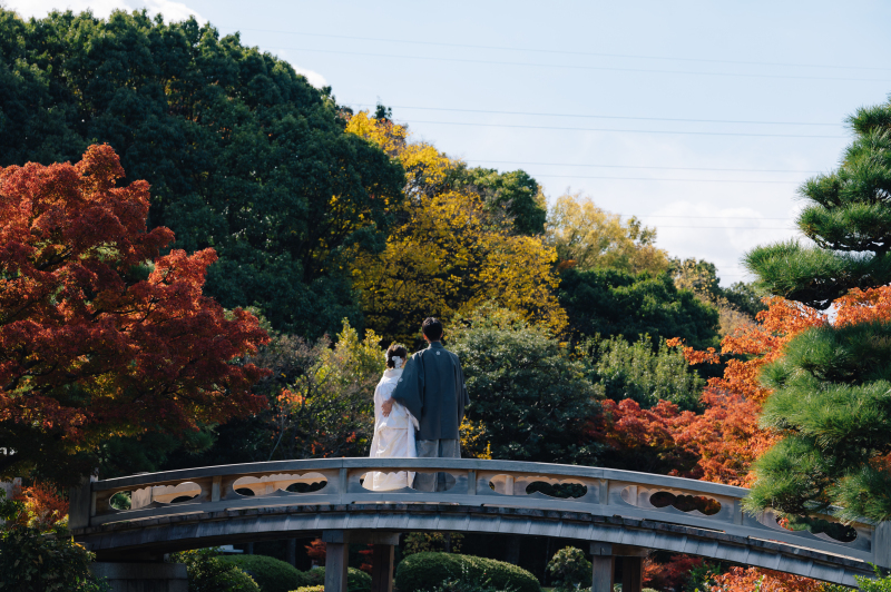 いよいよ紅葉シーズン！！日本庭園での紅葉×和装での撮影☆