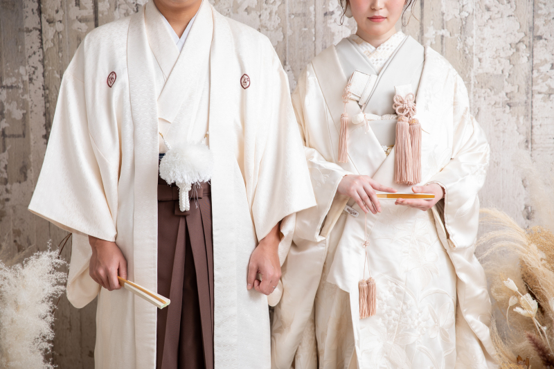 淡い色でおしゃれに着こなす現代和装♡