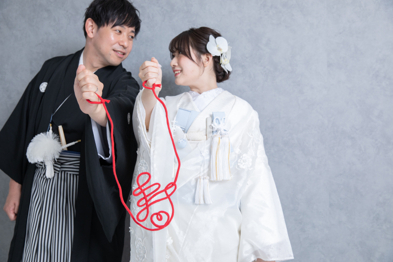 フォトウェディングで人気のお小物をご紹介◎