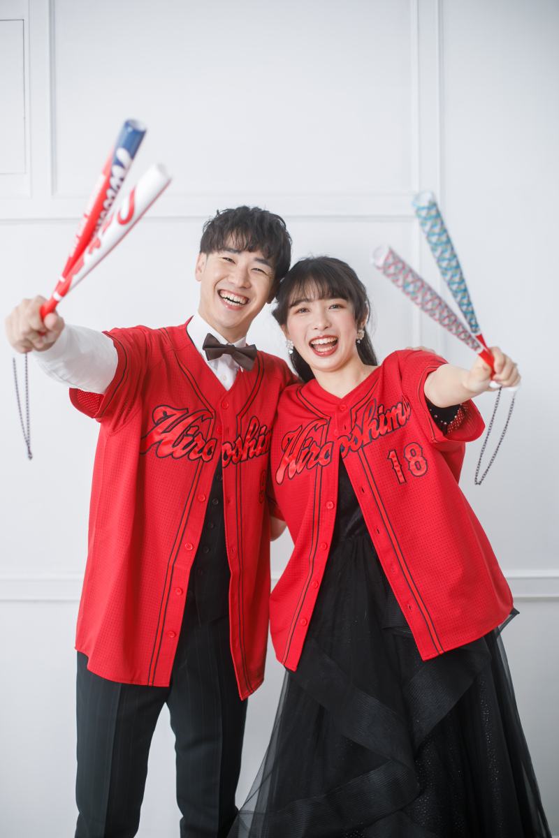 お小物の持ち込みで、お2人らしいお写真を♪