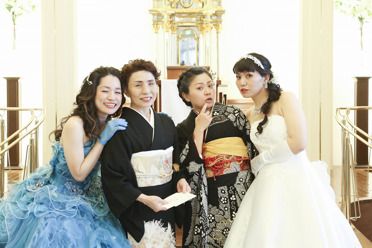 母娘・姉妹お揃いフラダンス♡ホイケ/リゾート/ウェディング/打ち上げ/夏祭り Dancing in Paradise: A Tropical Getaway with Family