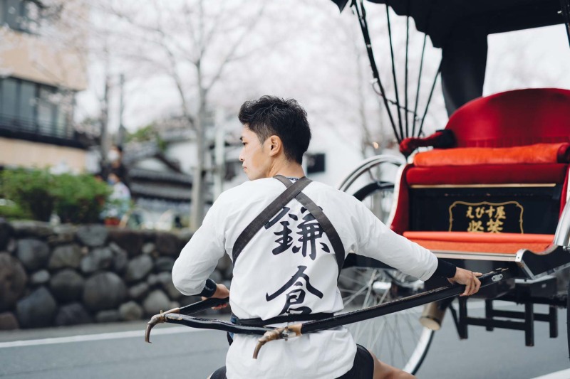 秋の鎌倉を楽しむ！人力車の旅付きプラン