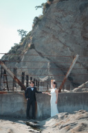 今日は崖でかっこよく撮影したお二人のご紹介です！