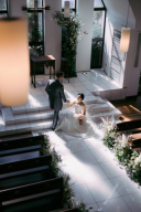 自然光チャペルでも多彩なフォトが可能です♪