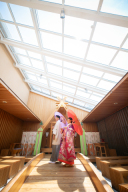 *+澄んだ空と力強い陽光+*【館内神殿】で全天候型の開放的なフォト♪