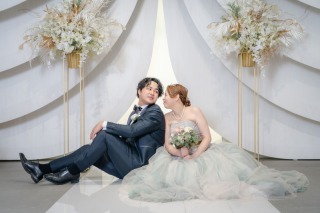 オーバーカラードレスとは?