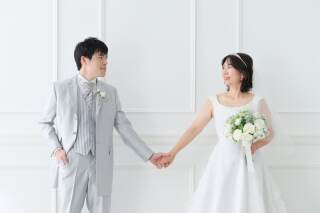 洋装でのシンプル&キュートなお写真が叶う♡洋装ハウススタジオ