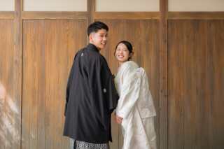 屋内庭園スタジオでお二人らしく♡