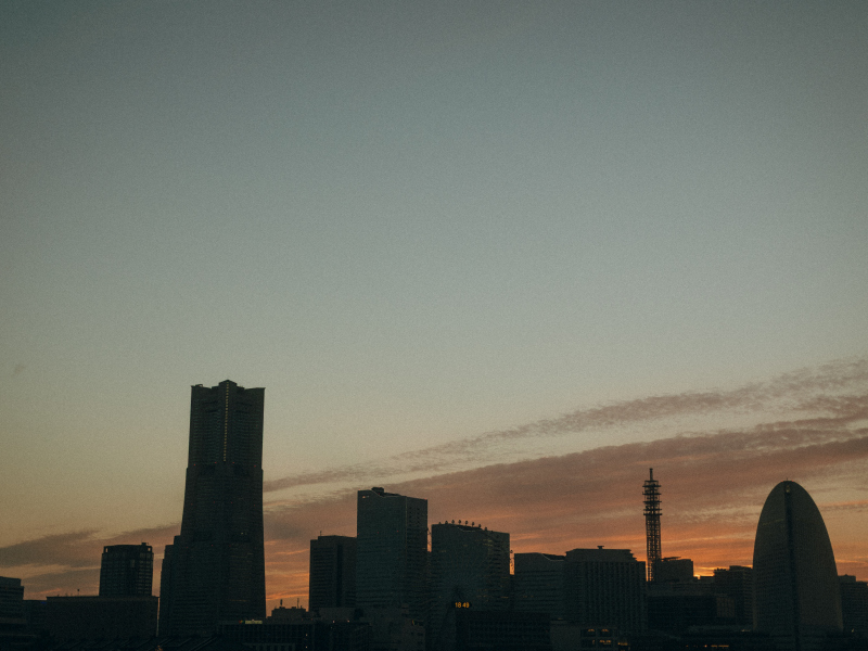 横浜・大桟橋、夕景