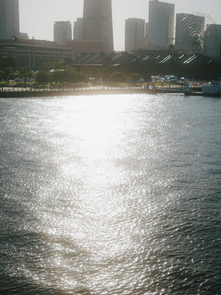 横浜・大桟橋、夕景