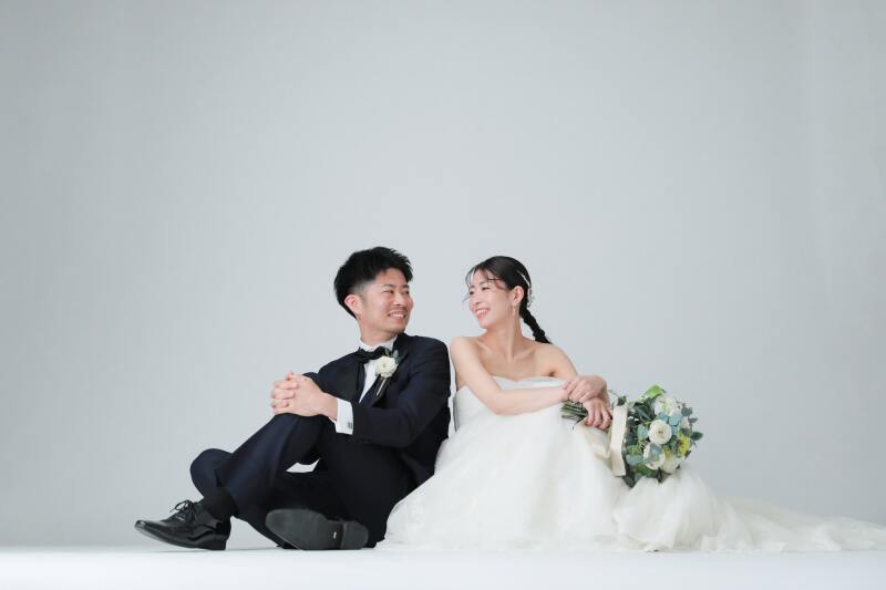 屋内庭園と洋装スタジオPLUS＋で欲張りに撮影しませんか？