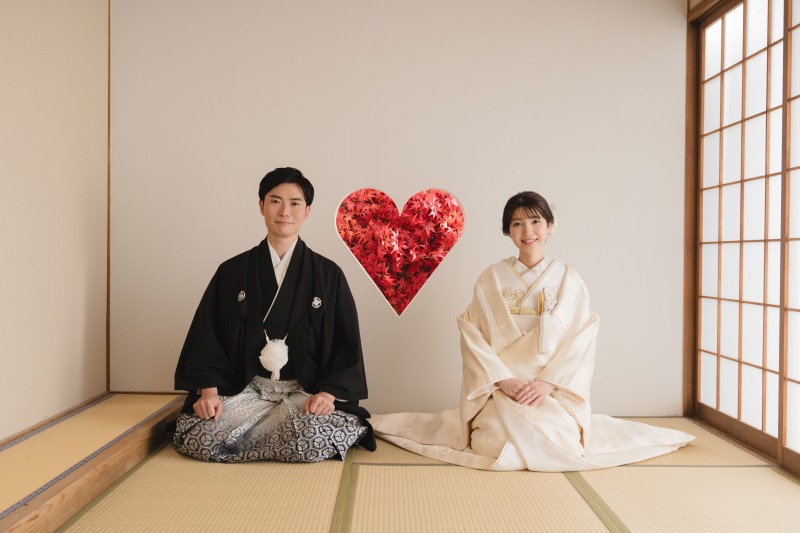 お二人の記念に!屋内庭園スタジオ&私服フォトの撮影を