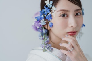 おしゃれに！白無垢＆カラードレスの２着撮影