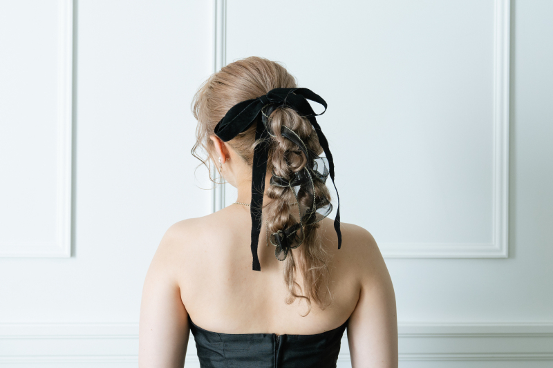 ハイトーンカラーのヘアアレンジ！！