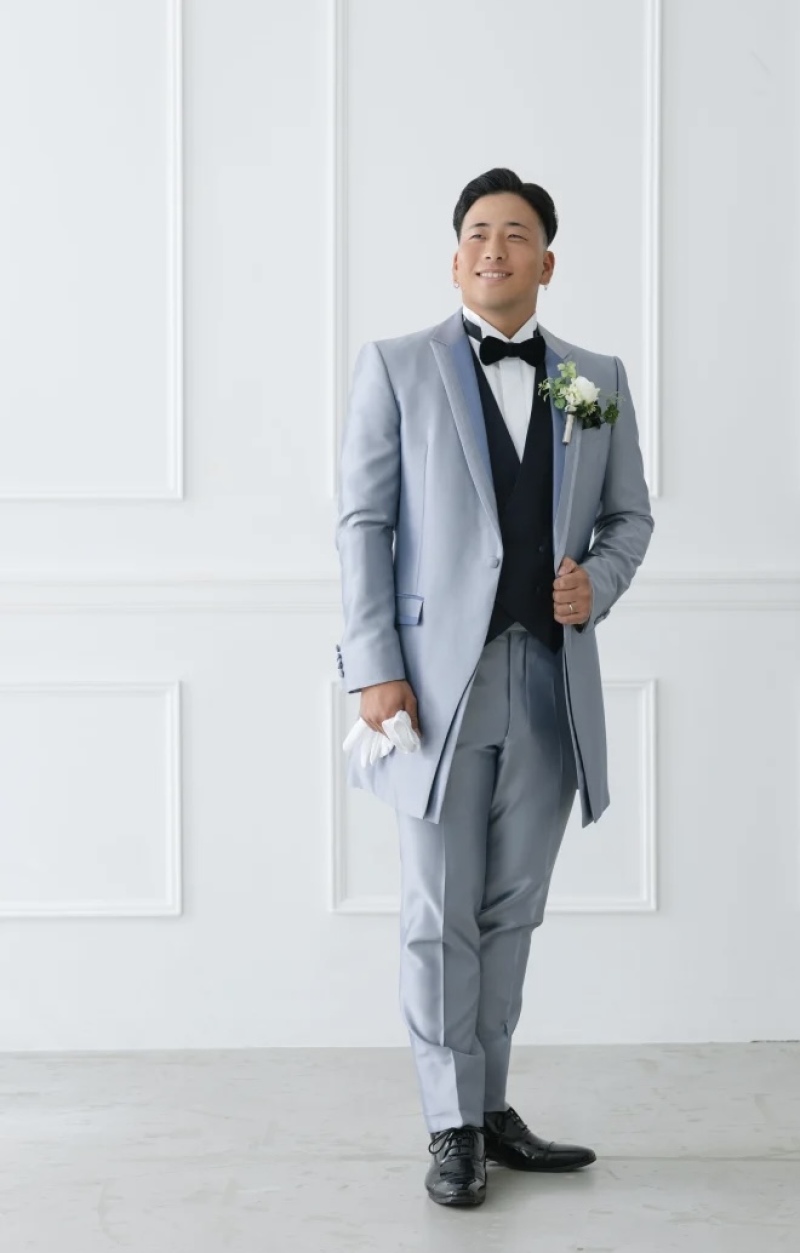 主役はご新婦様だけじゃない!ご新郎様衣装のタキシードをご紹介