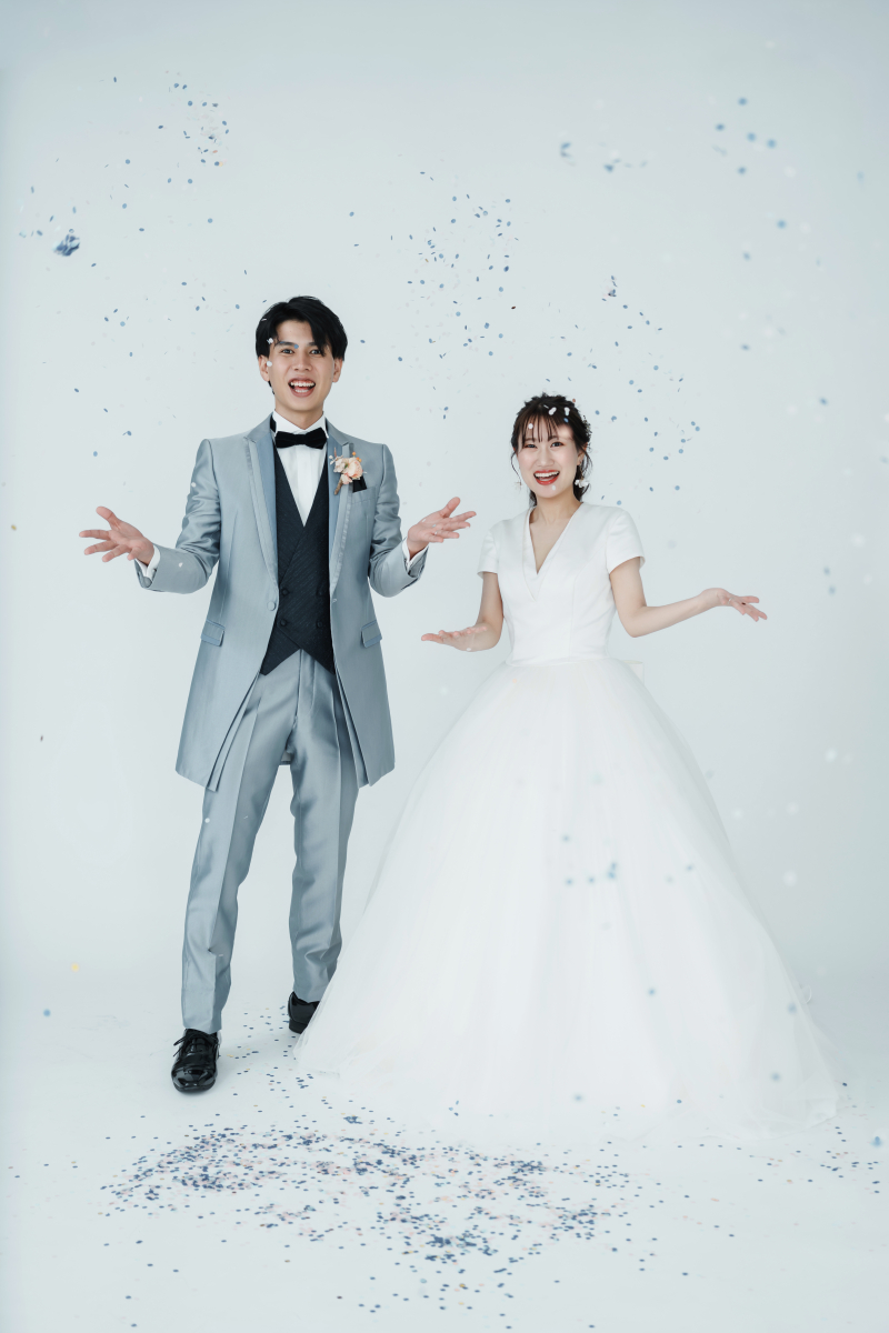 スタジオで緑やお花に囲まれて