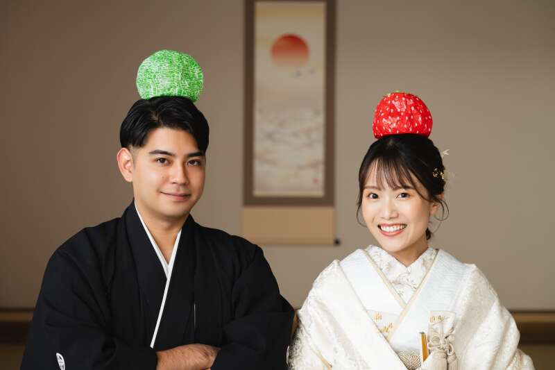 小物と一緒にお二人らしく！