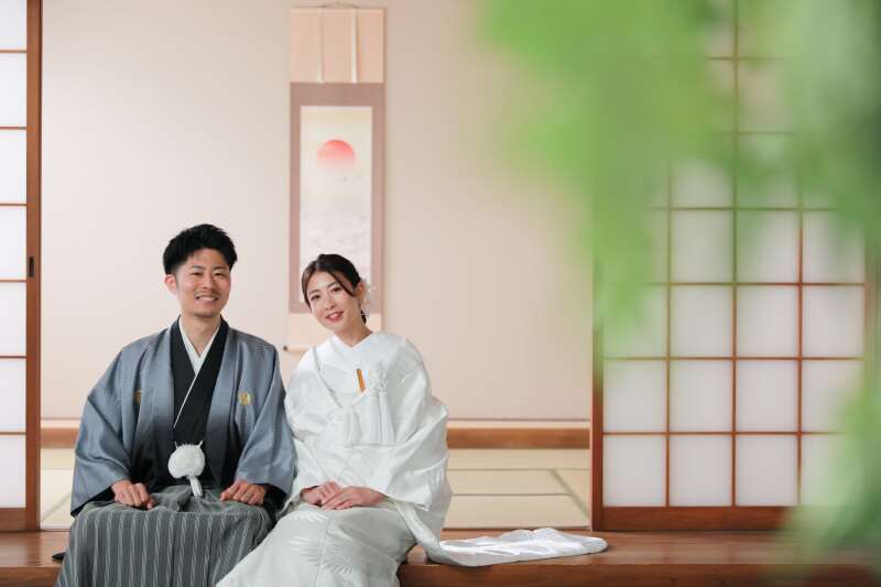 屋内庭園と洋装スタジオPLUS＋で欲張りに撮影しませんか？