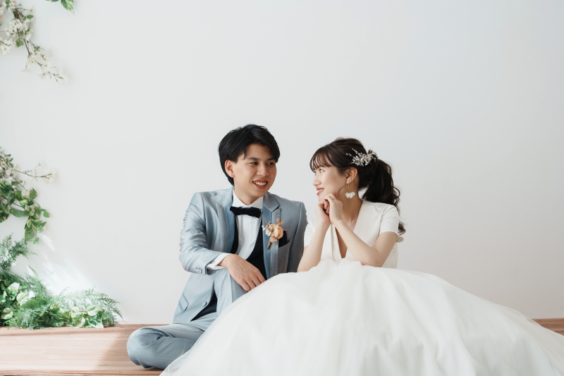 スタジオで緑やお花に囲まれて