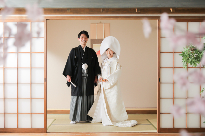 白無垢には綿帽子を。