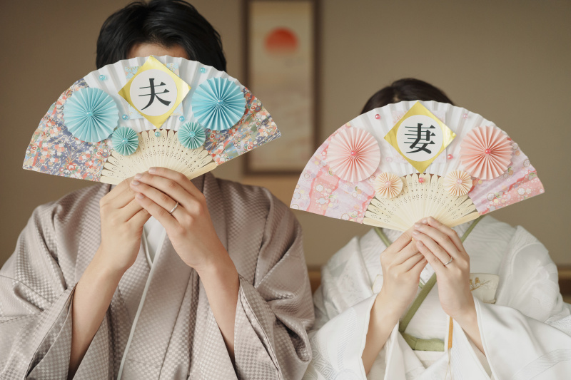 スタジオで緑やお花に囲まれて