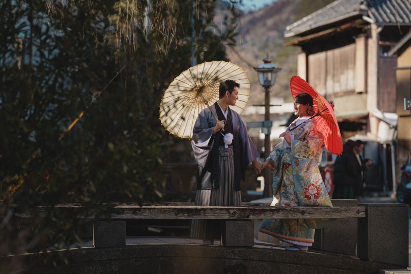 菜の花もレトロな街並みも♡和装で満喫する伊豆！