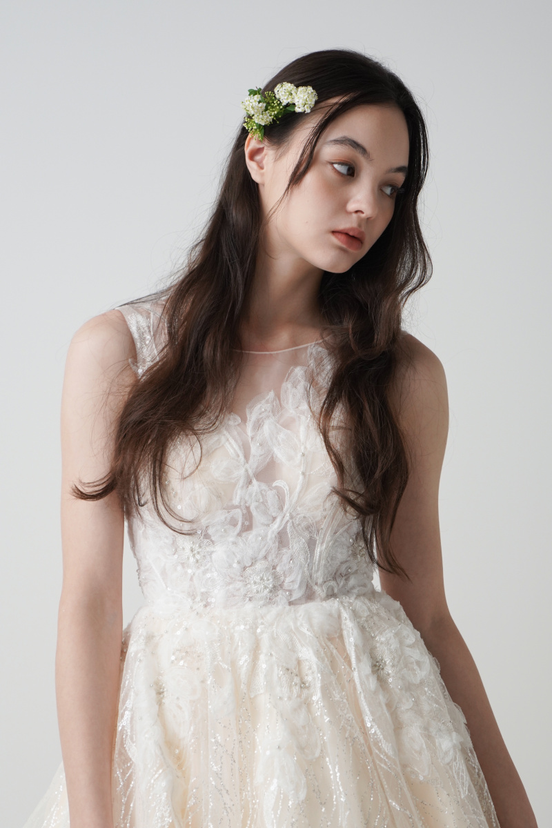 新作衣装のご紹介《ウェディングドレス編》