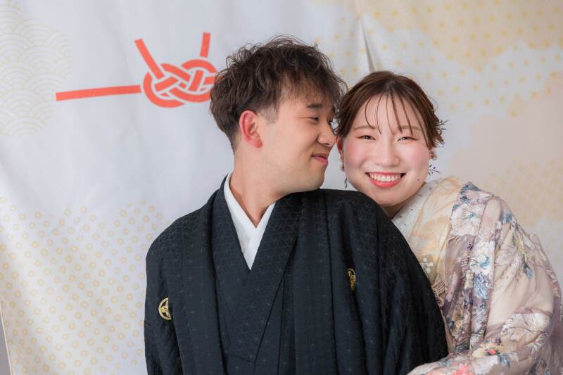 笑顔絶えないスタジオ撮影!