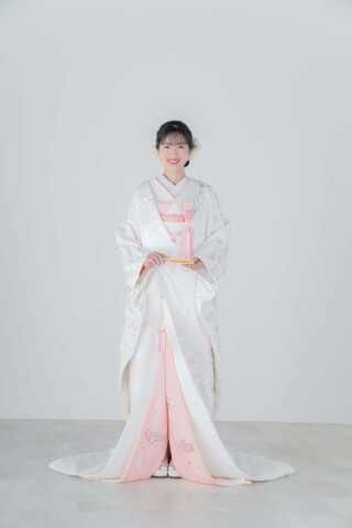 【結婚しなくても楽しめる】「ソロウェディング」という選択