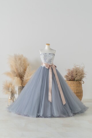 【ドレス紹介】大人可愛いブルーグレードレス