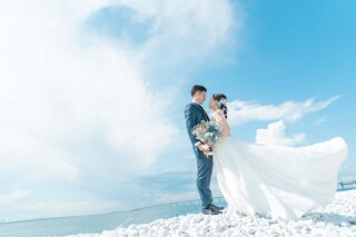 ビーチフォトウェディングのポーズ集をご紹介!!