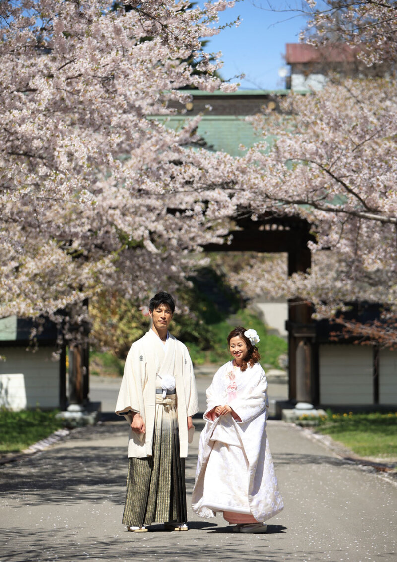 札幌ロケフォト人気のシーズンまもなく!桜に新緑☆春色ウエディングフォト