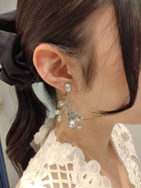 ドレスが決まったら、次は楽しい小物合わせ♪