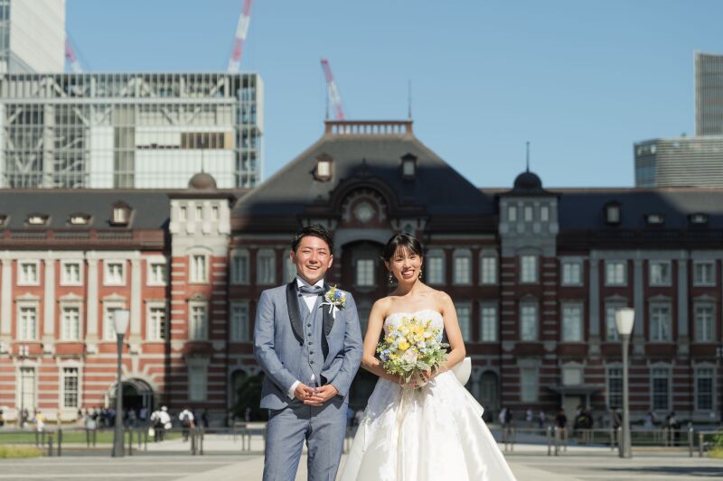 あなたはどちら派？東京駅・丸の内の昼夜定番ショット
