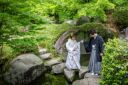 木漏れ日と緑が彩る目白庭園でのロケーションフォト
