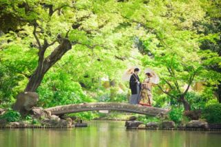 桜はもちろん緑も映える春シーズンの前撮り!