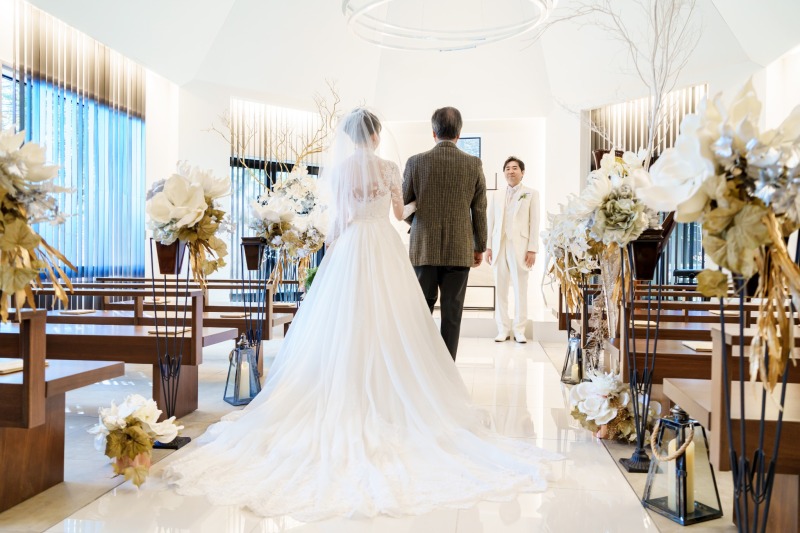 ご家族みんなの想い出に!チャペルフォトウェディング