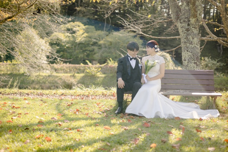 秋の軽井沢を満喫。タリアセン×雲場池での前撮りレポート