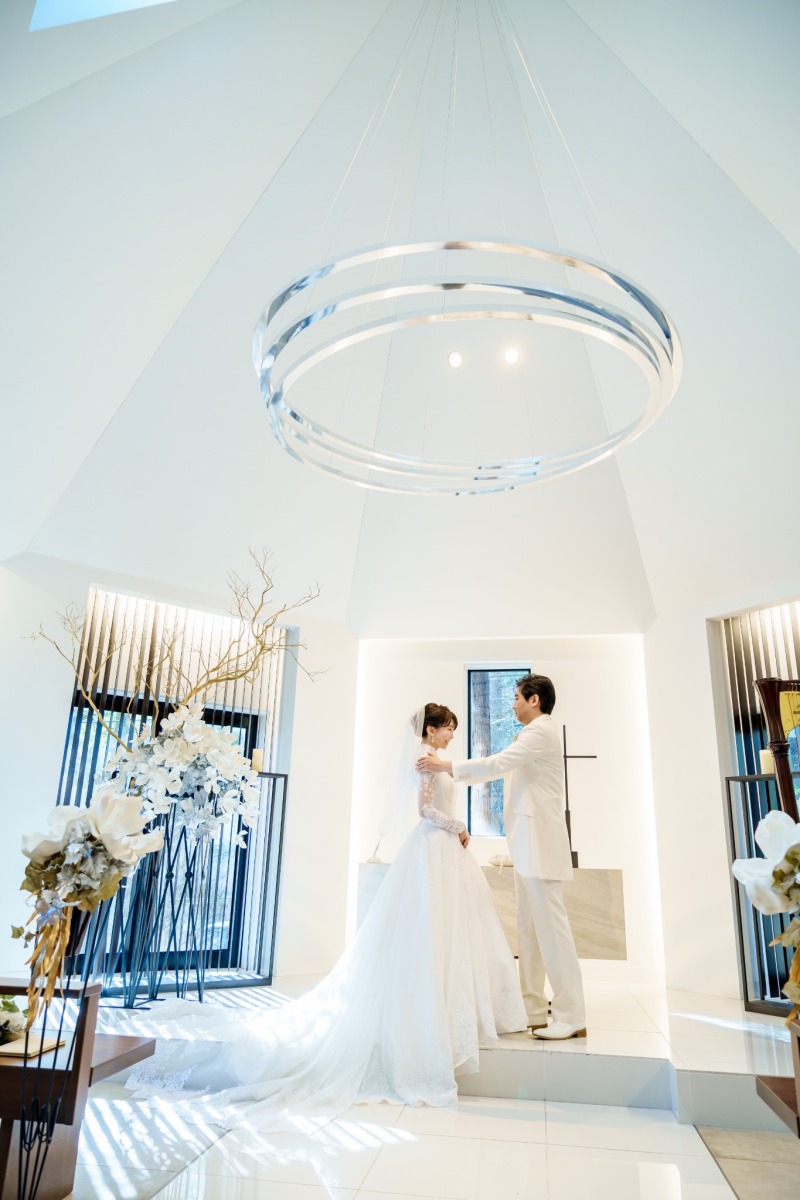 ご家族みんなの想い出に!チャペルフォトウェディング