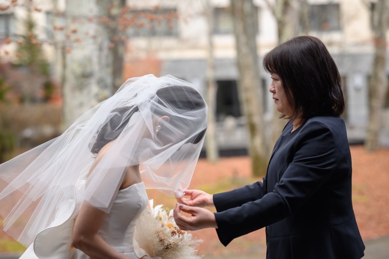 家族に見守られて ― 結婚という節目に選んだセレモニーフォト