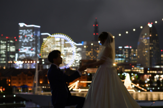 街の光に包まれて