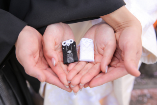  おふたりらしく☆小物を使った撮影♪