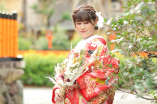 アクセントに☆和装に合わせたブーケのご紹介